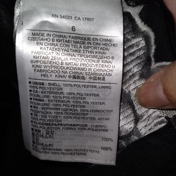 Banana Republic floral jacquard mini skirt, size 6 - Picture 6 of 7